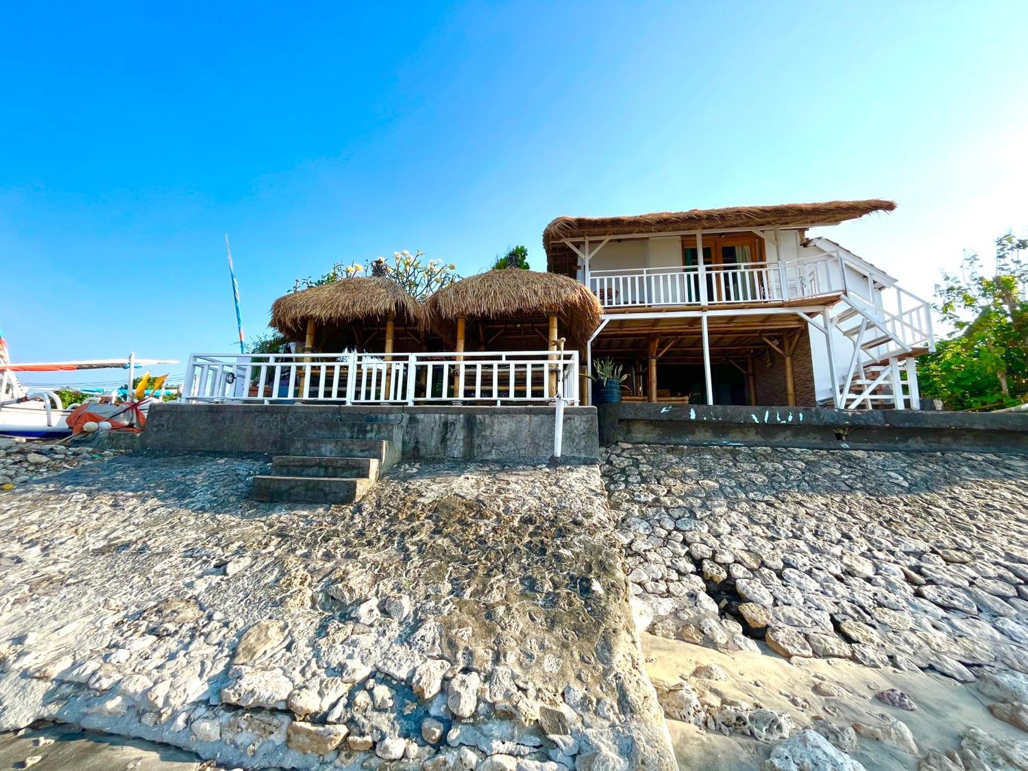 Coastal Inn Batununggul Dış mekan fotoğraf